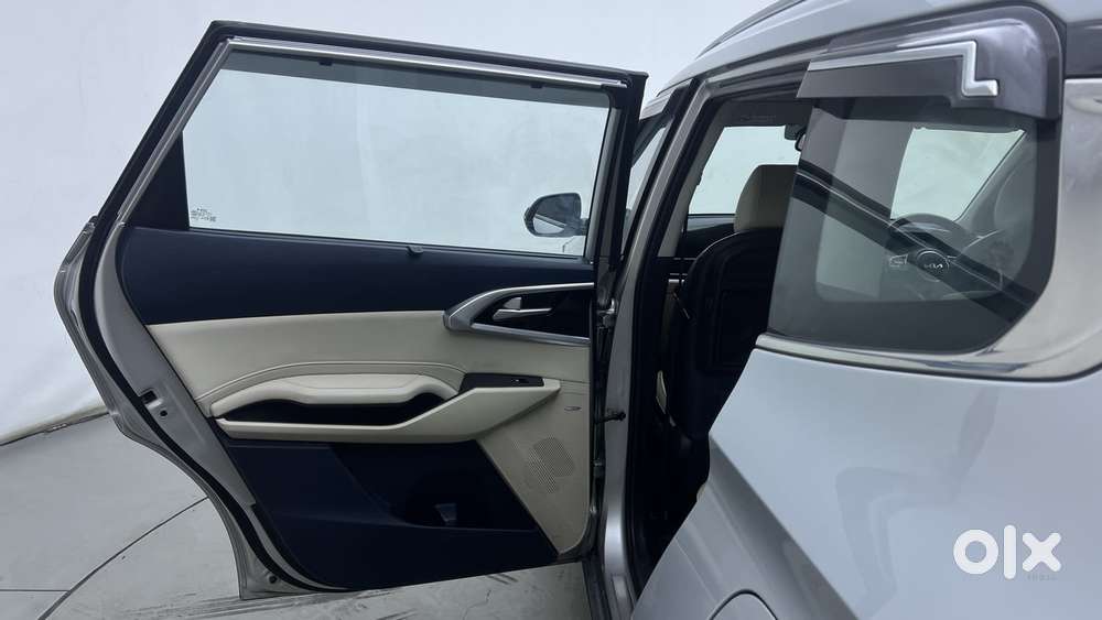 Kia Carens 1.5 Luxury Plus Diesel At 7 Str, 2022, Diesel