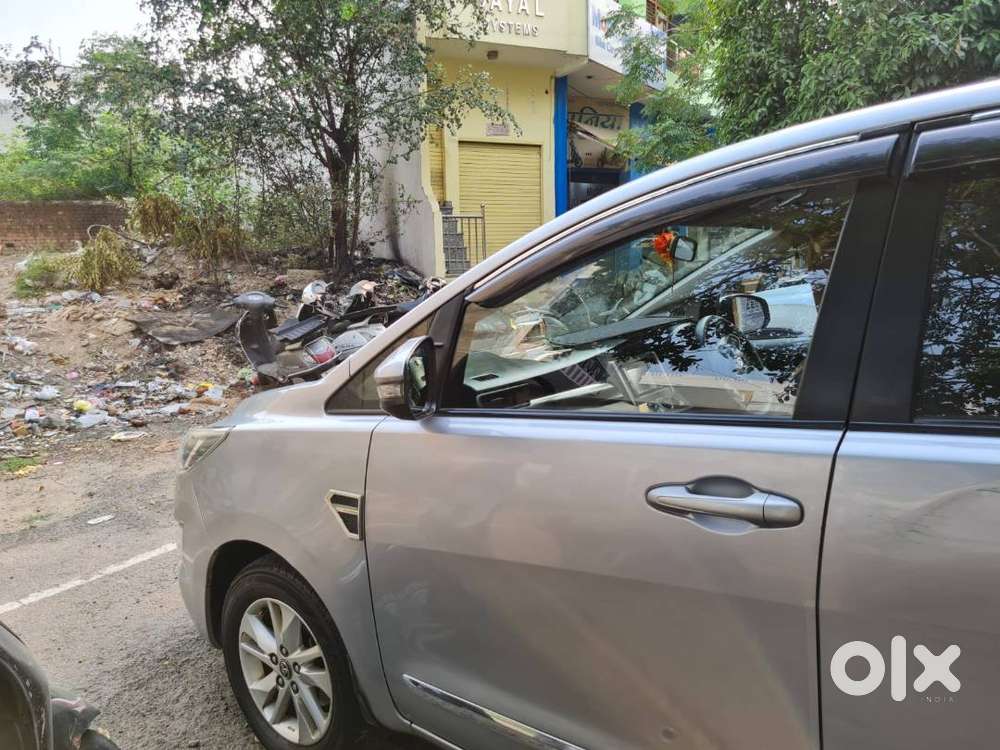 Toyota Innova 2018 Diesel Well Maintained
