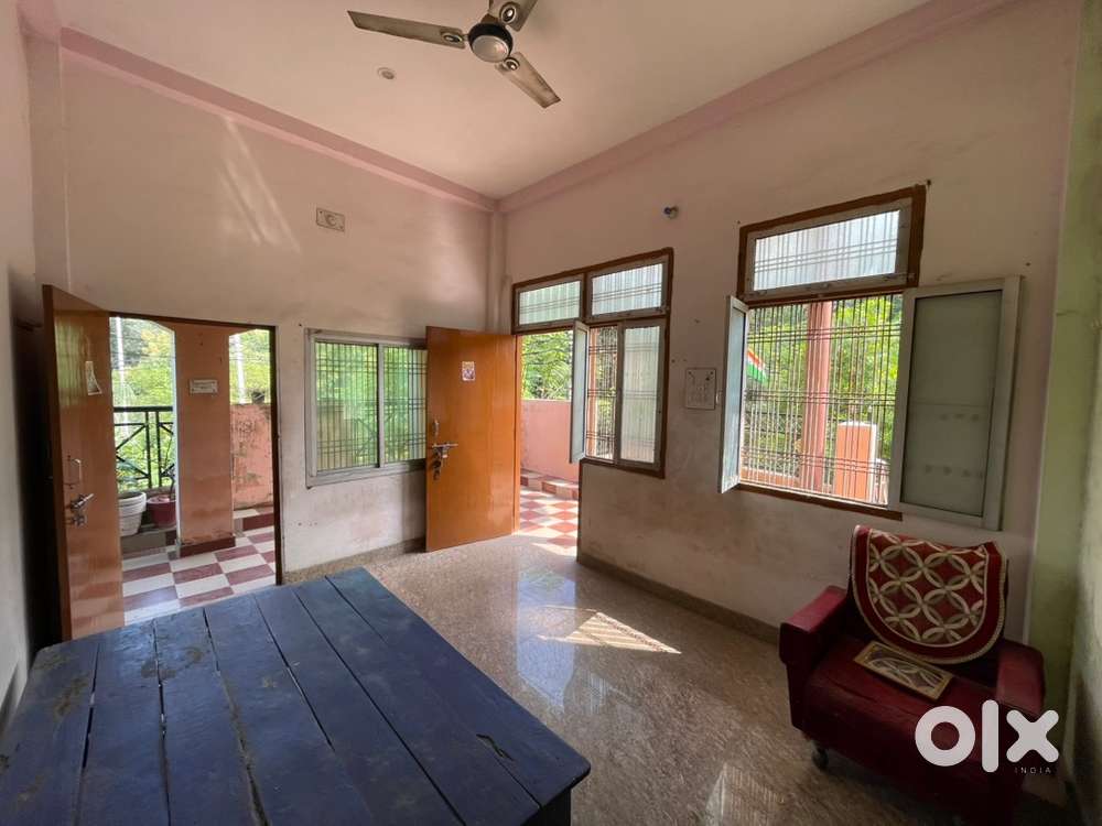 One room for rent for Female only in a Pre-occupied home by family