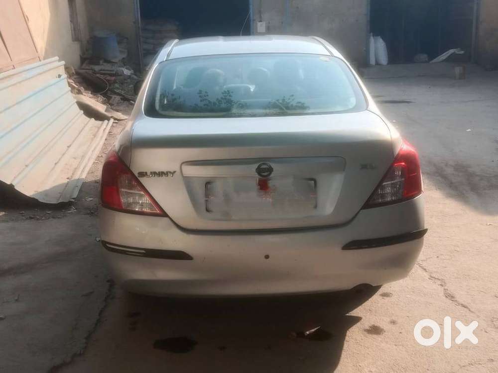 Nissan Sunny Xl 2012