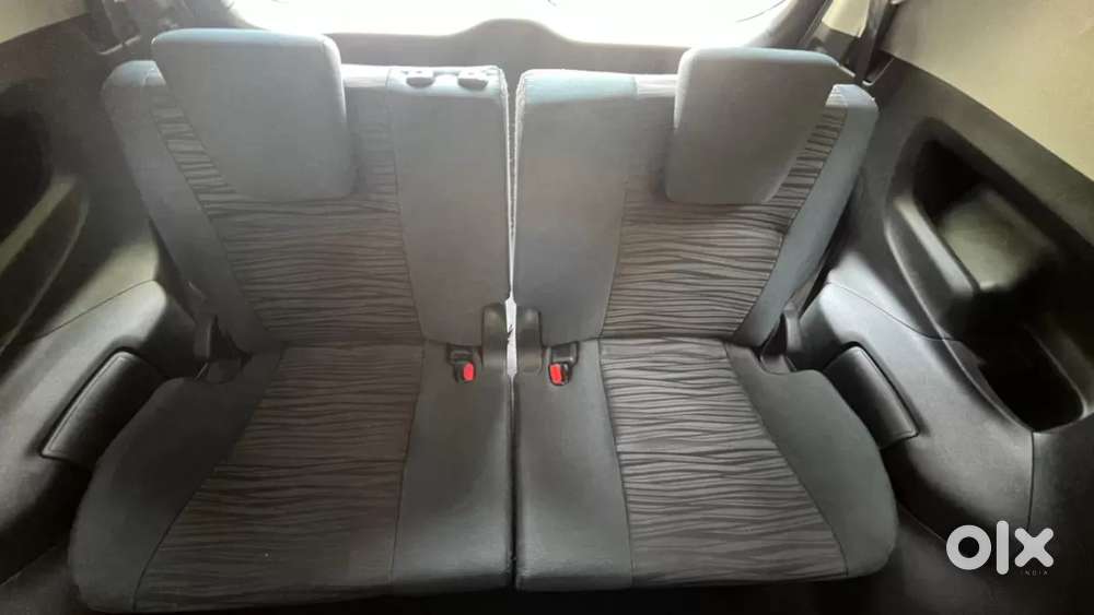 Toyota Innova Crysta [2020-ongoing] 2.4 Vx 8 Str, 2024, Diesel