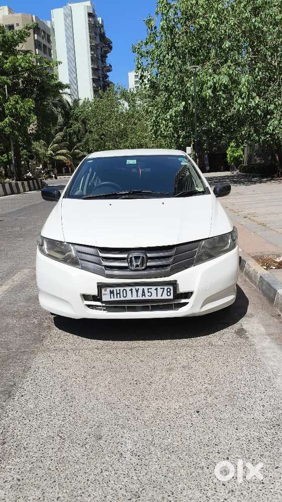 For Sale: Honda City I-vtec 2011  Petrol + Sequential Cng