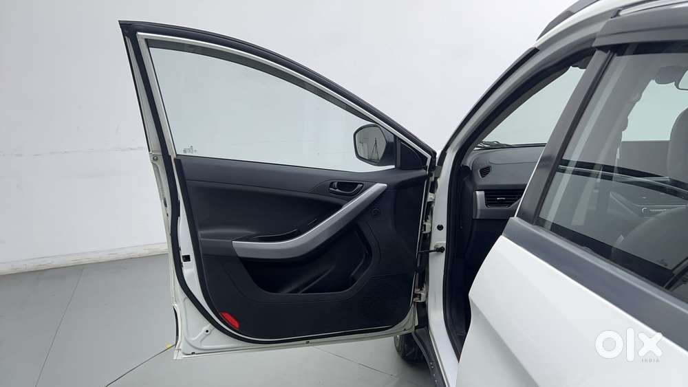Tata Nexon 1.2 Revotron Xm (s), 2022, Petrol