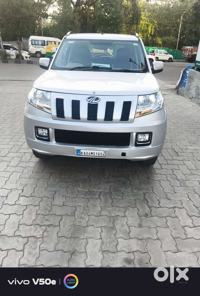 Mahindra Tuv 300 Mhawk100 T8, 2016