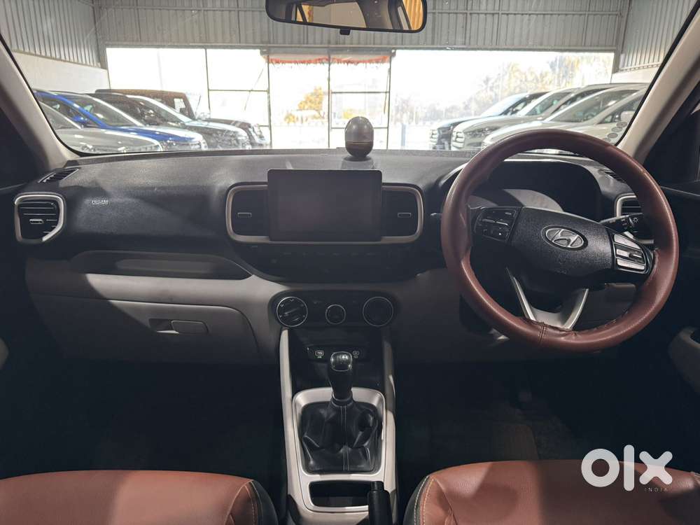 Hyundai Venue 1.2 S (o), 2023, Petrol