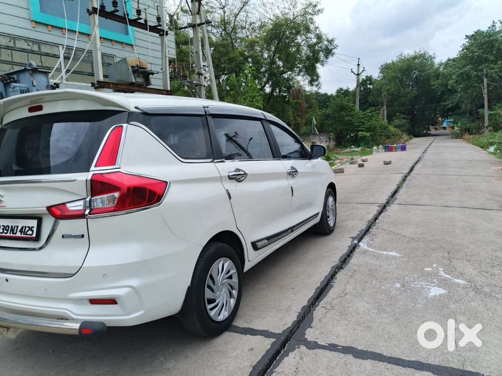Maruti Suzuki Ertiga Vxi, 2022, Petrol