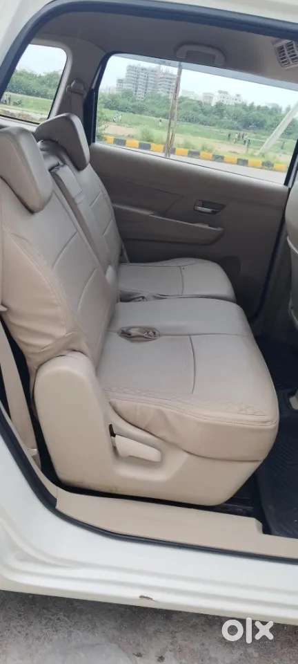 Maruti Suzuki Ertiga 1.5 Vxi, 2024, Petrol