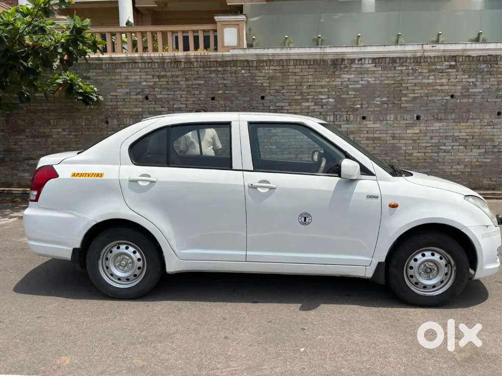 Maruti Suzuki Dzire 2016 Diesel 95000 Km Driven