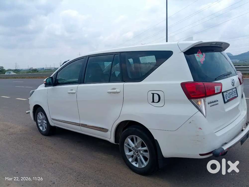 Toyota Innova Crysta 2018 Diesel 130000 Km Driven