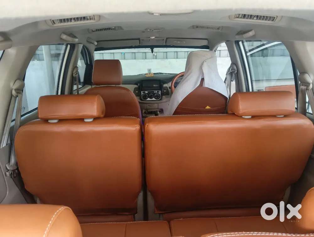 Toyota Innova 2012 Diesel 158000 Km Driven