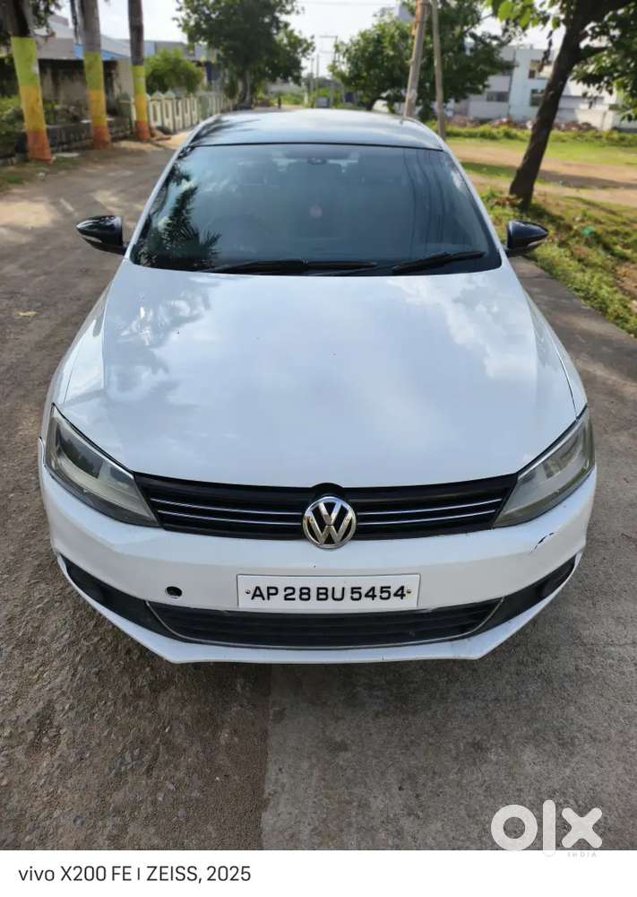 Volkswagen Jetta 2012 Diesel 260000 Km Driven