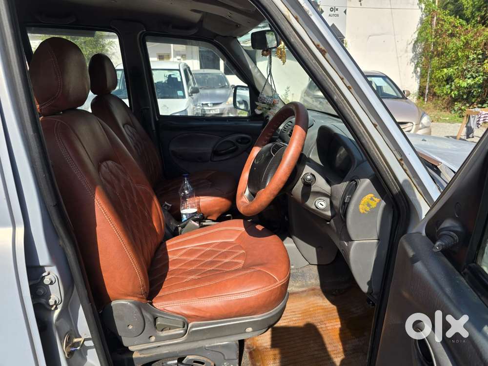 Mahindra Scorpio 2.6 Glx, 2003, Diesel