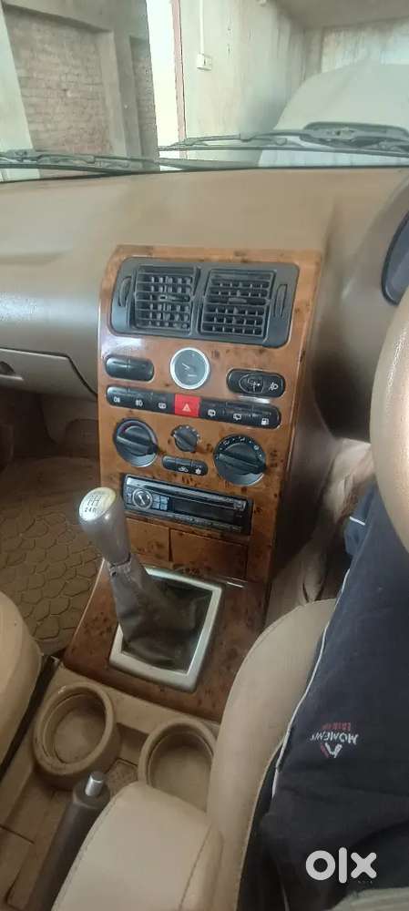 Tata Safari 2011
