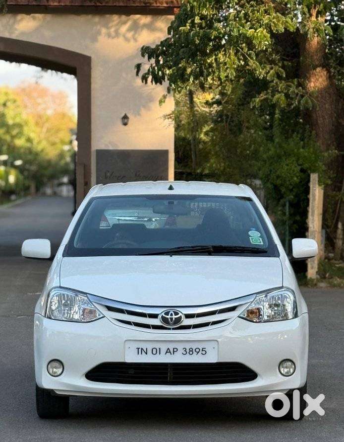 Toyota Etios, 2011, Petrol