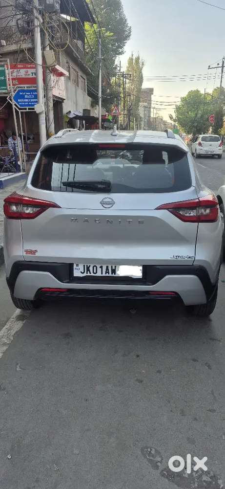Nissan Magnite 2024 Petrol 9354 Km Driven