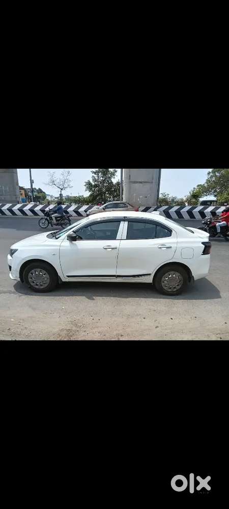 Maruti Suzuki Dzire 2025