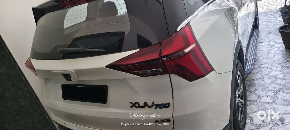 Mahindra Xuv700 2022 Petrol Well Maintained
