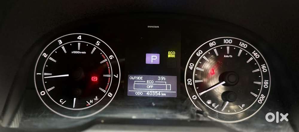 Toyota Innova Crysta 2.7 Gx At 8s, 2017, Petrol