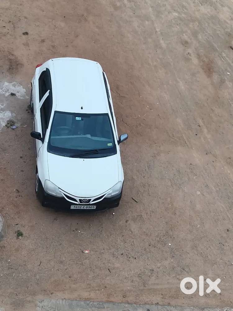 Toyota Etios Liva 2015