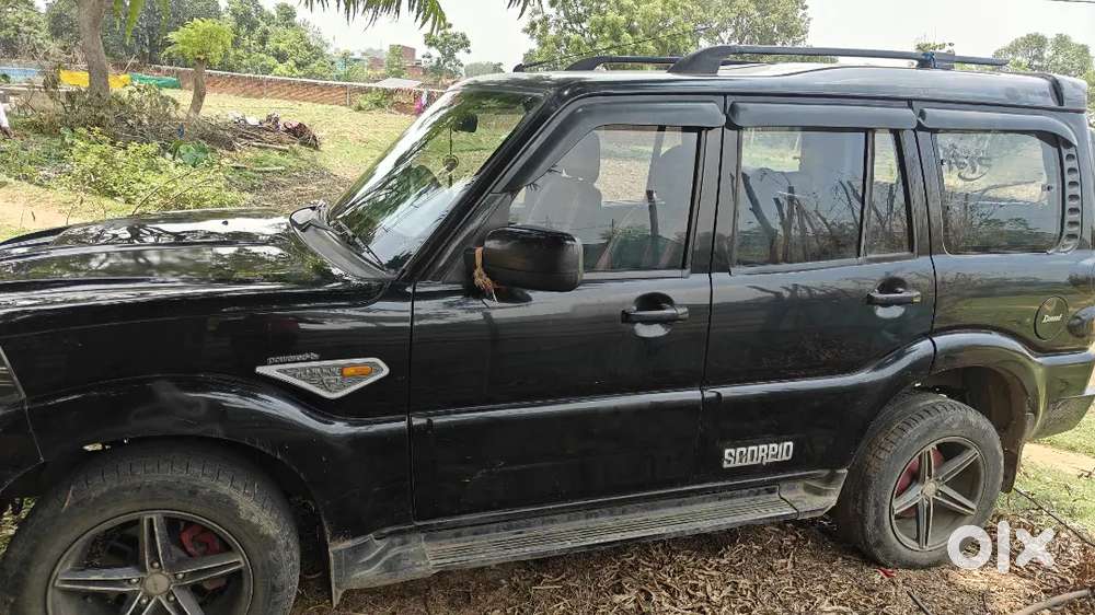 Mahindra Scorpio Classic 2015 Diesel Well Maintained