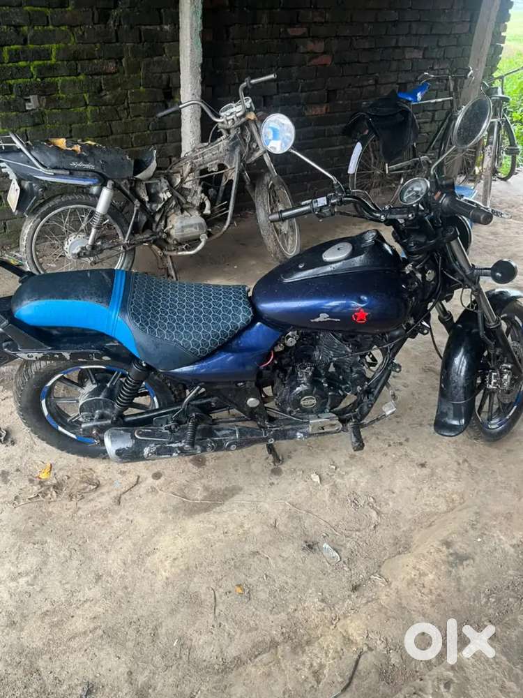 Bajaj Avenger 2018 2016 km driven