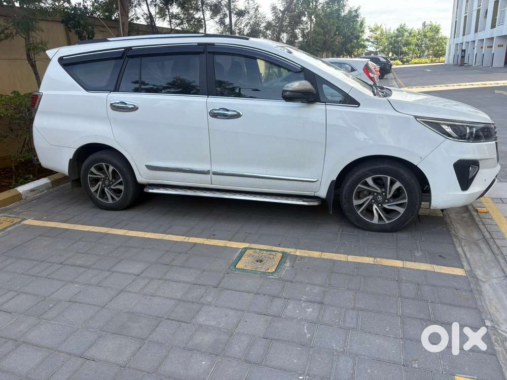Toyota Innova Crysta 2021