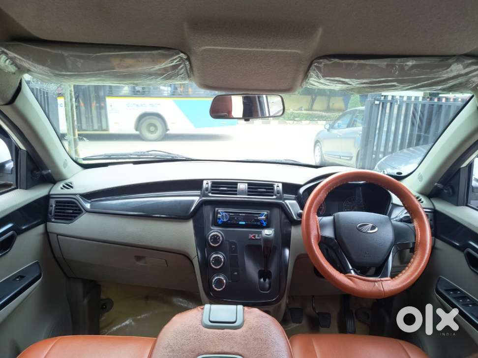 Mahindra Kuv 100 K4 Plus G 5 Str, 2017, Petrol