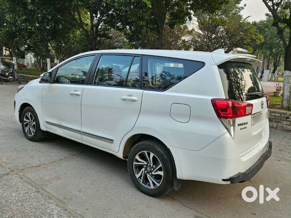 Toyota Innova Crysta 2.4 Gx Limited Edition 8 Str, 2021, Diesel