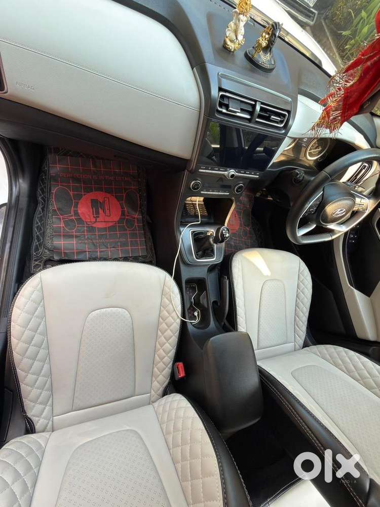 Hyundai 2023 Manual Petrol