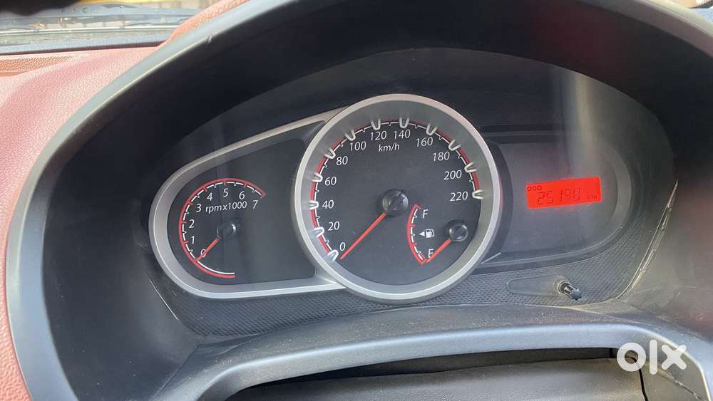 Ford Figo 2010-2012 Petrol Titanium, 2010, Petrol