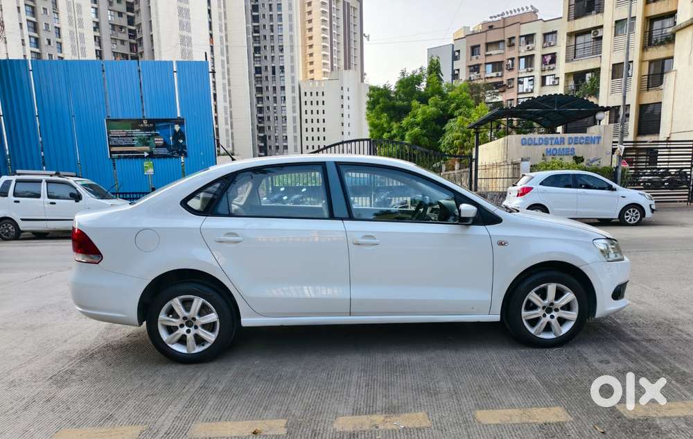 Volkswagen Vento 2010-2013 Petrol Highline, 2011, Petrol