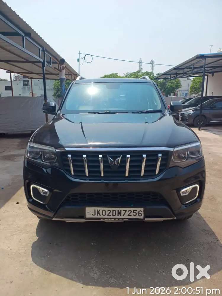 Mahindra Scorpio-n Petrol 2025
