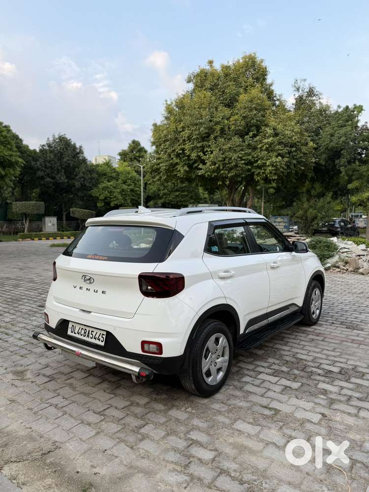 Hyundai Venue S Plus Mt 1.2 Kappa, 2021, Petrol