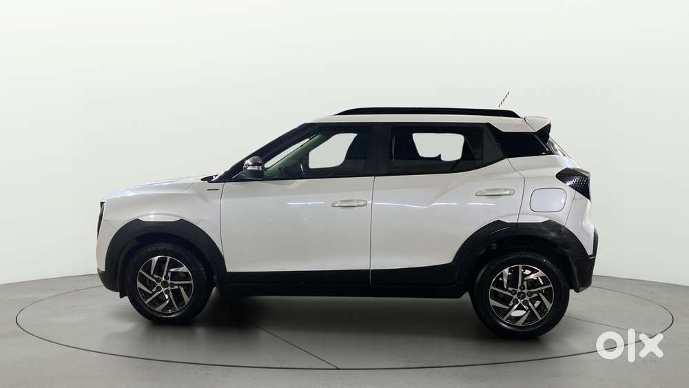Mahindra Xuv 3xo Ax5l 1.2 Petrol At, 2024, Petrol