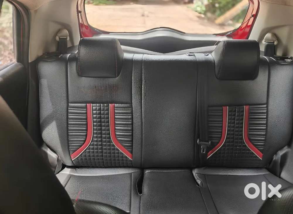 Maruti Suzuki Swift Lxi 2025 Model