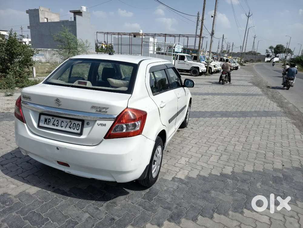 Maruti Suzuki Swift Dzire 2013 Diesel 82000 Km Driven