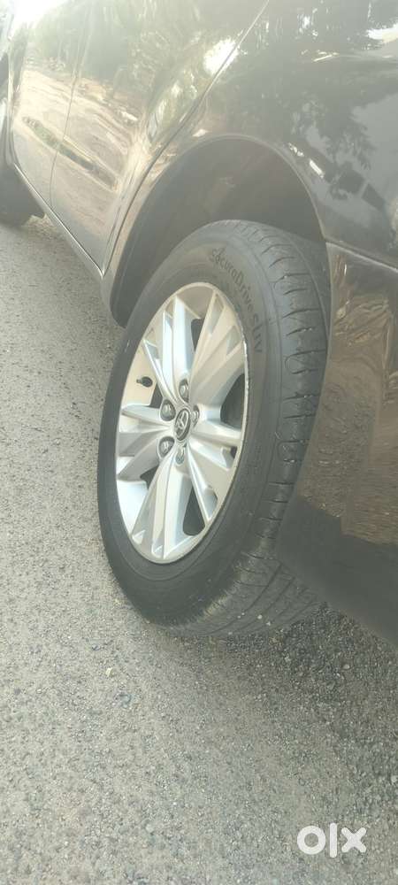 Toyota Innova Crysta 2.4 Z 7 Str, 2016, Diesel