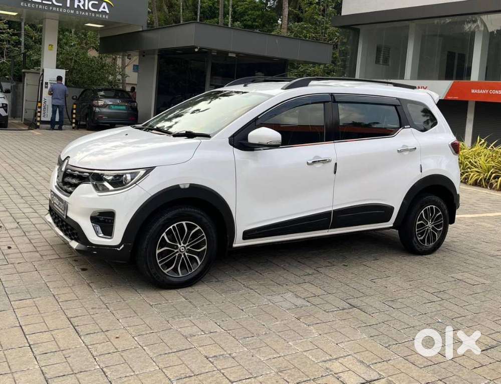 Renault Triber Rxz, 2019, Petrol