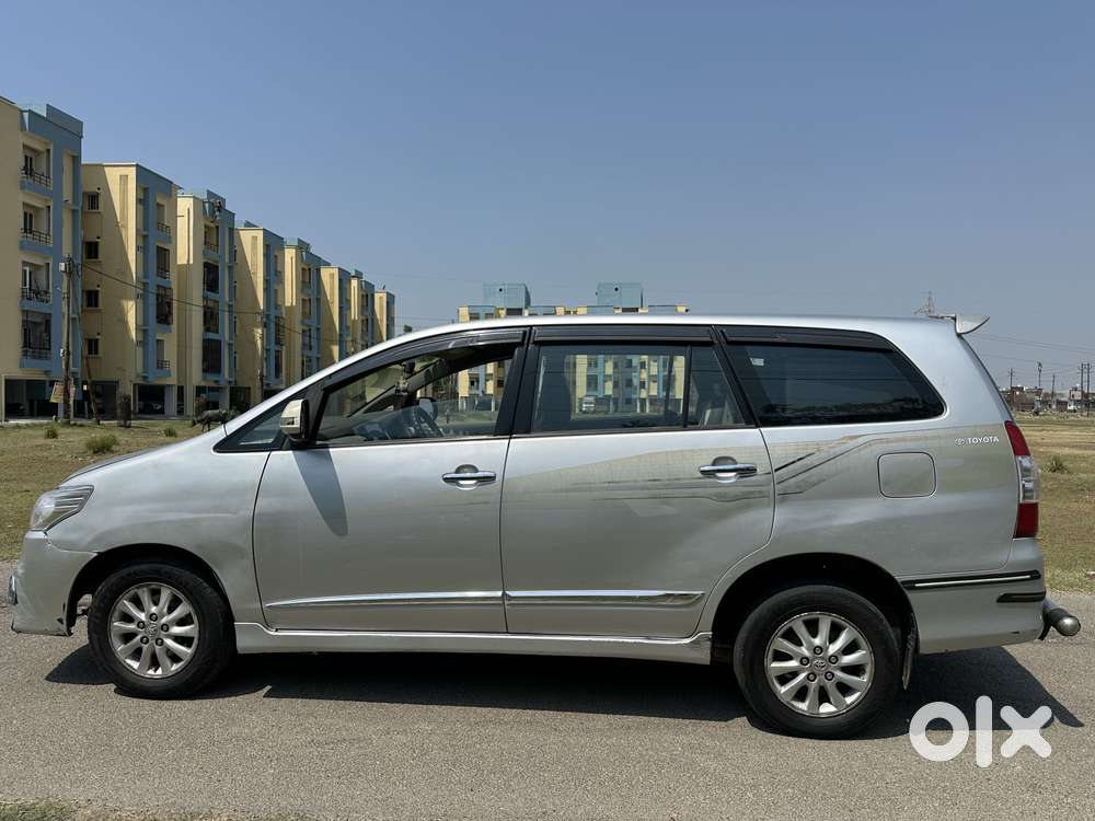 Toyota Innova 2.5 V 7 Str, 2014, Diesel