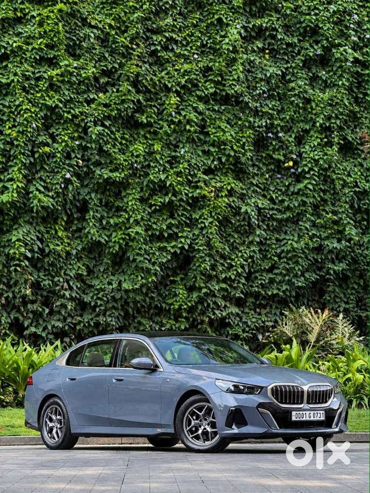 Bmw 5 Series 2.0 520i Luxury Line, 2025, Petrol