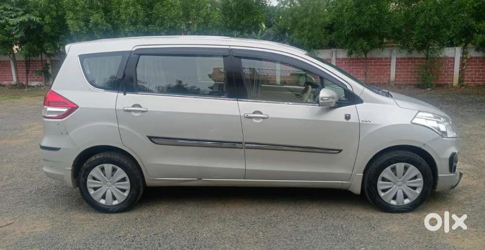 Maruti Suzuki Ertiga 1.5 Vxi, 2018, Petrol