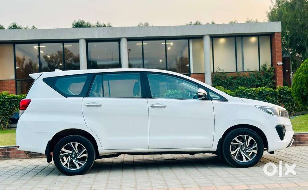 Toyota Innova Crysta 2.4 V, 2021, Diesel