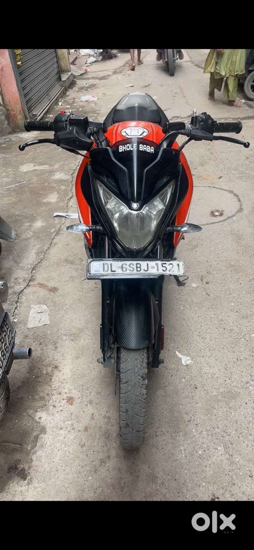 Bajaj ns 125