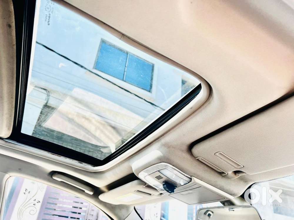 Mahindra Xuv500 2016 Diesel Well Maintained New Condition Top Model