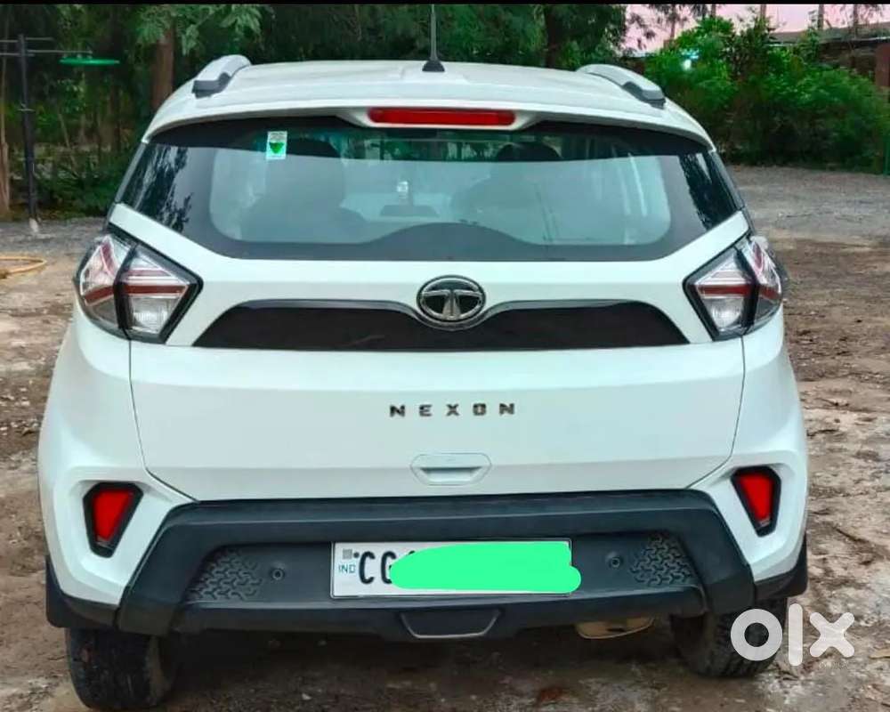 Tata Nexon Xm Revotron 2023