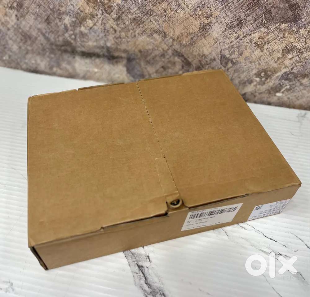 Apple MacBook Pro M5 Sealed Pack Unit 16Gb Ram 1Tb Apple SSD M5