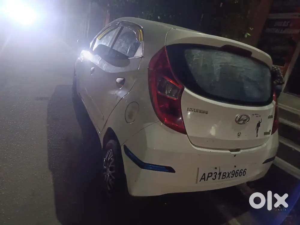 Hyundai Eon 2012 Lpg 52187 Km Driven