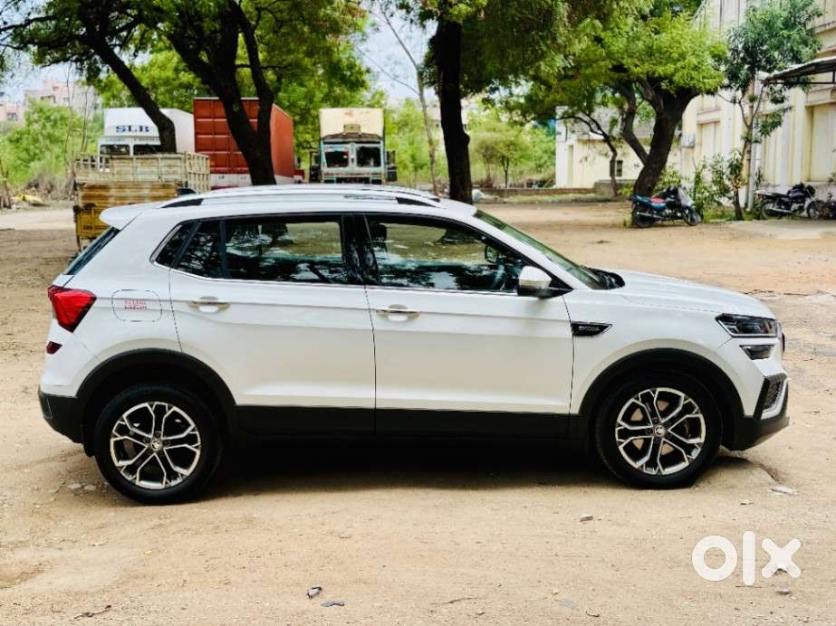 Skoda Kushaq 1.5 Tsi Style (6 Airbags) Dsg, 2023, Petrol