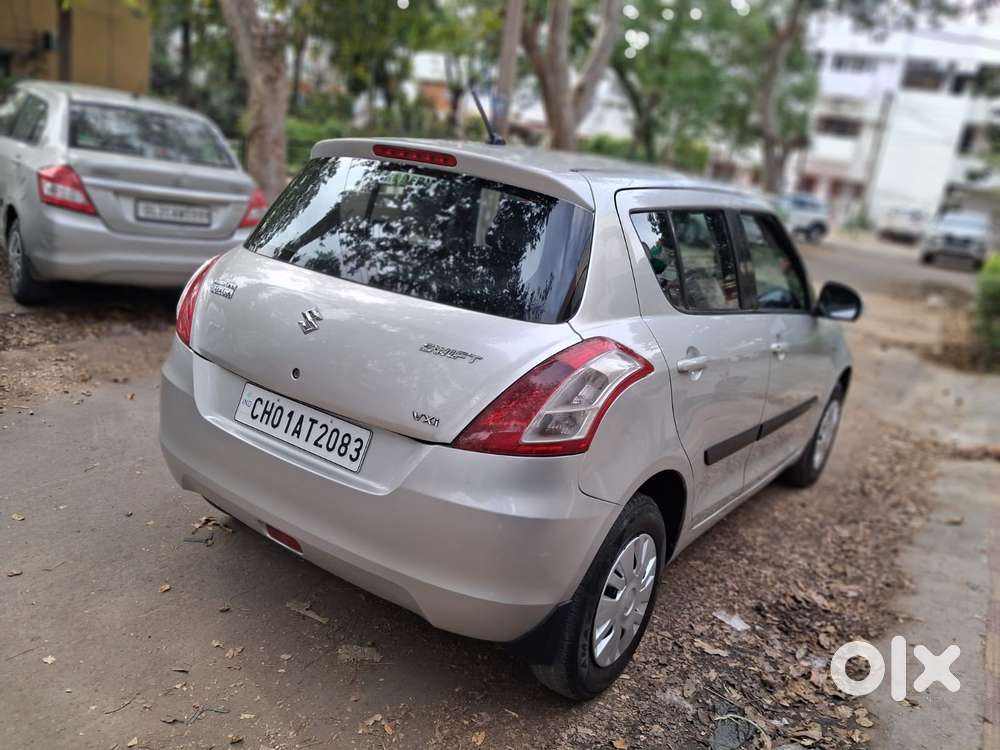 Maruti Suzuki Swift Vxi + Manual, 2013, Petrol