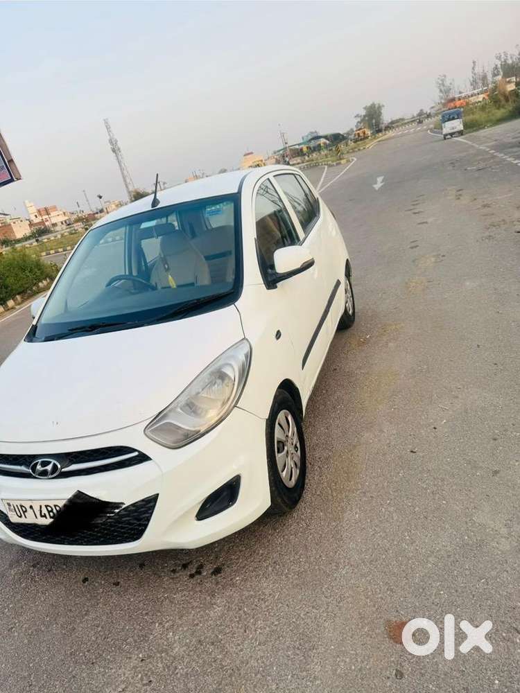 Hyundai Car Manual 2012